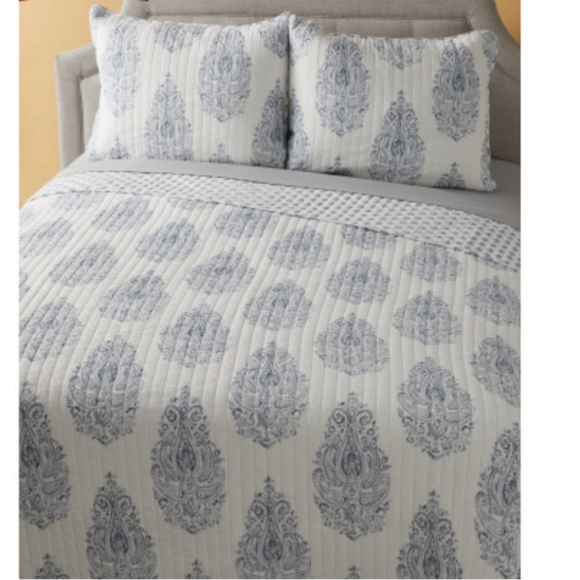 Rachel Zoe Bedding Rachel Zoe 3piece Reversible Paisley Quilt Set